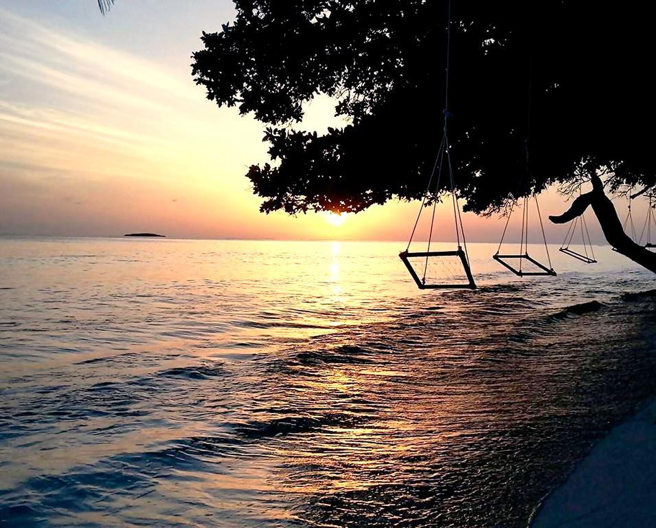 Aveyla Manta Village Dharavandhoo Esterno foto