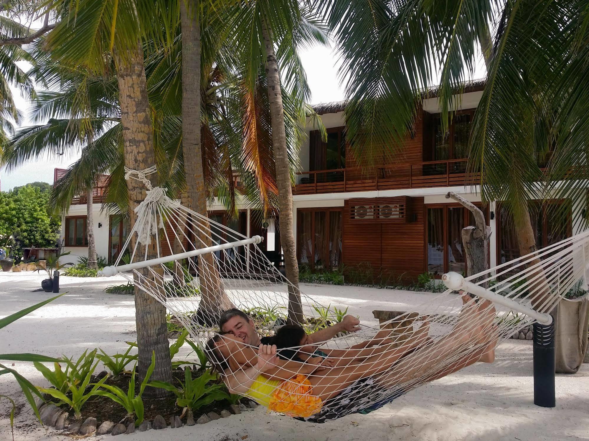 Aveyla Manta Village Dharavandhoo Esterno foto